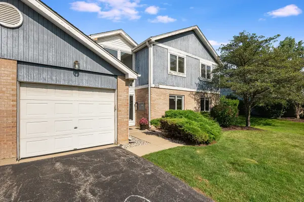 332 Frontage RD #2B,  Willowbrook,  IL 60527