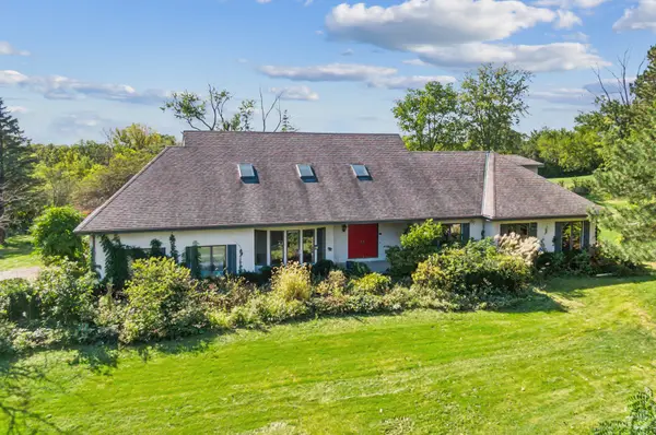 96 Old Creek RD,  Palos Park,  IL 60464