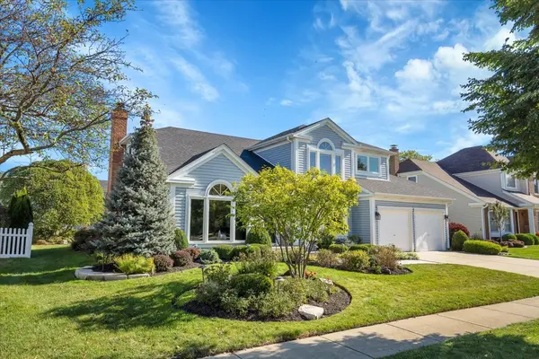 1722 Biesterfield RD, Elk Grove Village, IL 60007