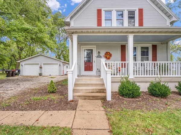 380 E Walnut ST, Argenta, IL 62501