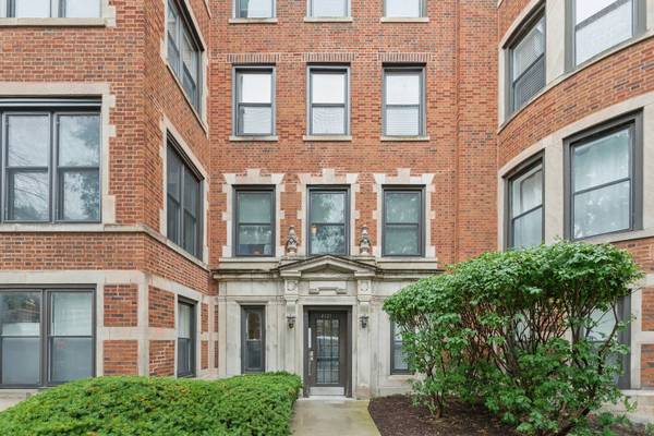 4121 N Sheridan RD #GS, Chicago, IL 60613