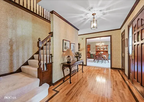 25W161 Jane AVE, Naperville, IL 60540
