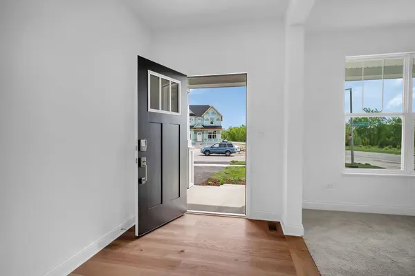 25750 W Springside ST, Plainfield, IL 60586