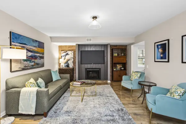 4876 N HERMITAGE AVE #102, Chicago, IL 60640