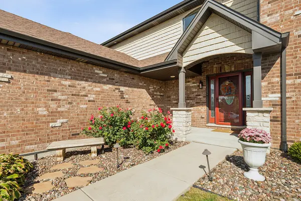 15740 Valley View ST, New Lenox, IL 60451