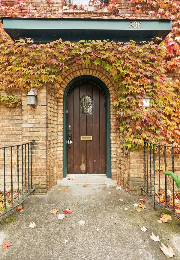 806 Burns AVE, Flossmoor, IL 60422