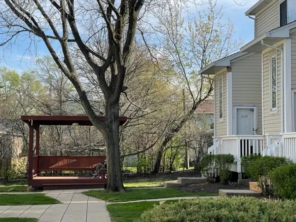 1629 Liberty ST #1629, Hanover Park, IL 60133