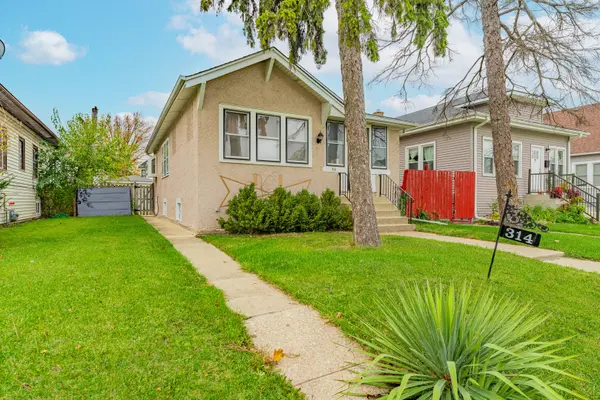 314 S 9th AVE, Maywood, IL 60153