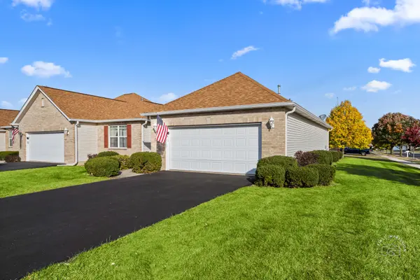386 Garden CIR, Yorkville, IL 60560
