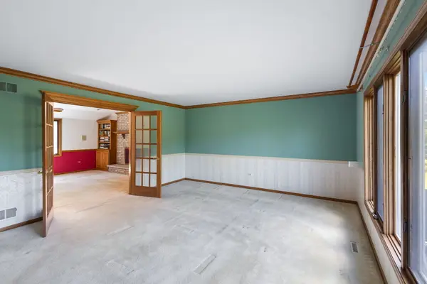 12411 Southwest HWY, Palos Park, IL 60464