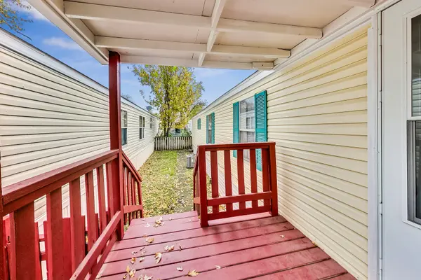 432 W Touhy AVE #252, Des Plaines, IL 60018
