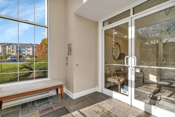 9730 Koch CT #3D, Orland Park, IL 60467