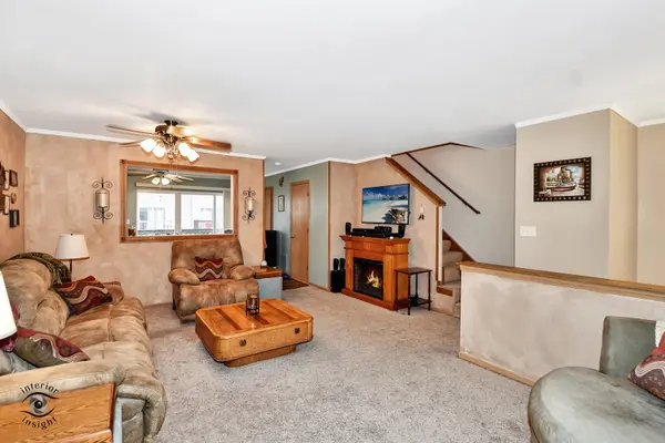 1420 Fox Hound TRL, Beecher, IL 60401