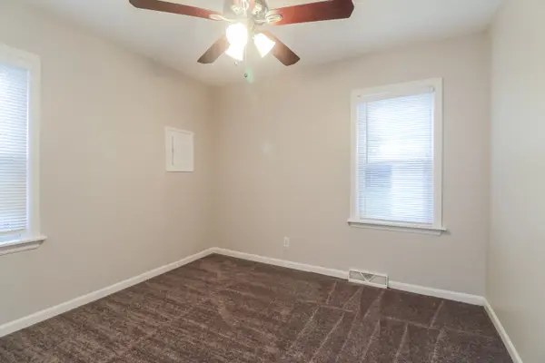 368 SPRUCE AVE Bensenville, IL 60106