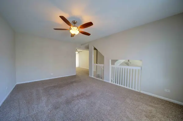 2257 Dawson LN, Algonquin, IL 60102