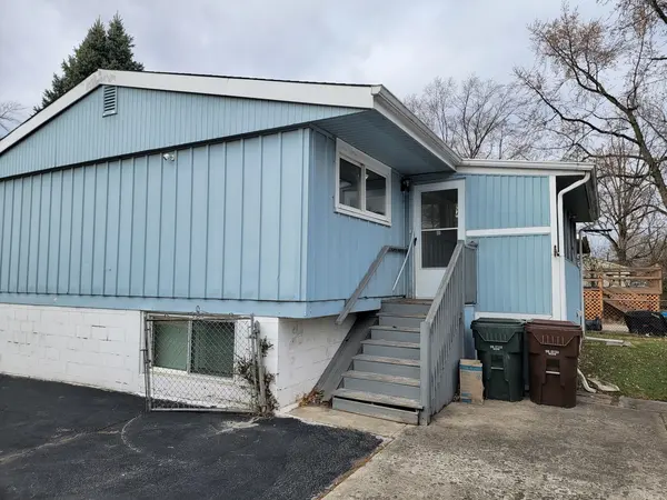 117 S Willow LN, Glenwood, IL 60425