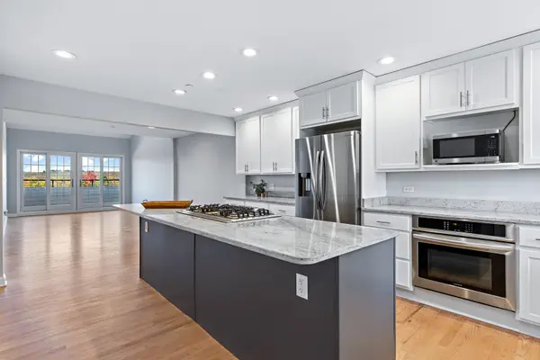 857 Illinois ST #857, Lemont, IL 60439