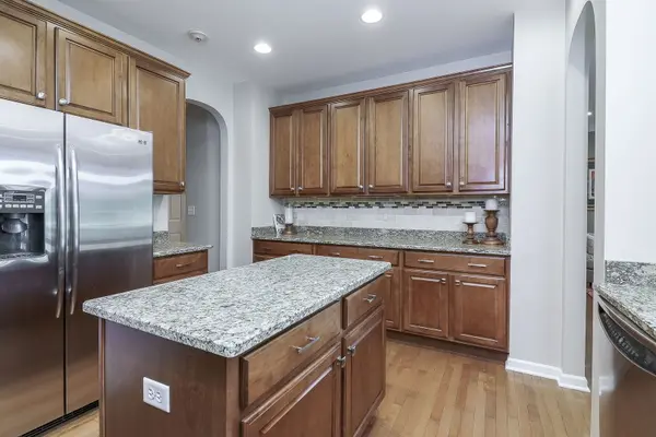 2752 Blakely LN #2752, Naperville, IL 60540