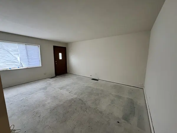 1272 Burnham AVE, Calumet City, IL 60409