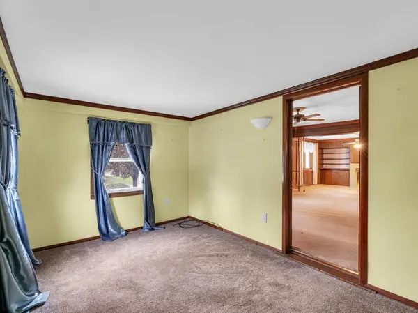 249 S Sangamon ST, Bement, IL 61813