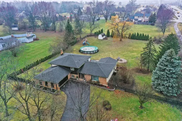 100 Cheviot DR, Bartlett, IL 60103