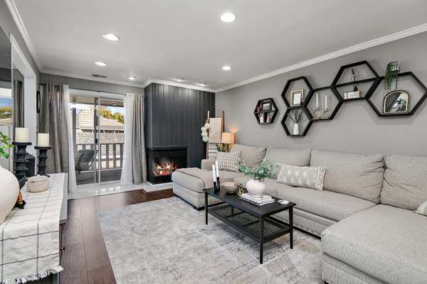 1470 Stonebridge TRL #2-4, Wheaton, IL 60189