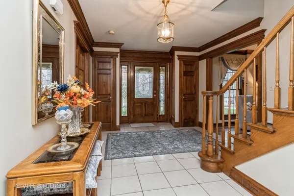 1316 E Gartner RD, Naperville, IL 60540
