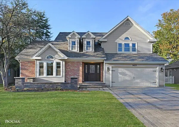 1433 Ambleside CIR, Naperville, IL 60540