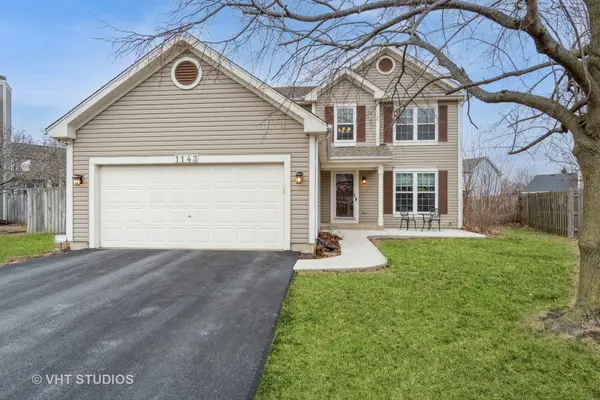 1143 Lakewood CIR, Naperville, IL 60540