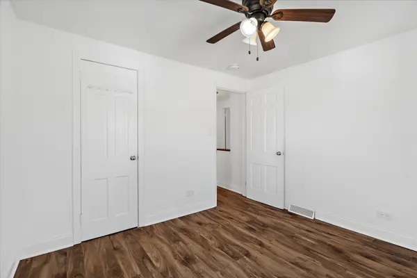 4015 ARTHUR AVE Brookfield, IL 60513