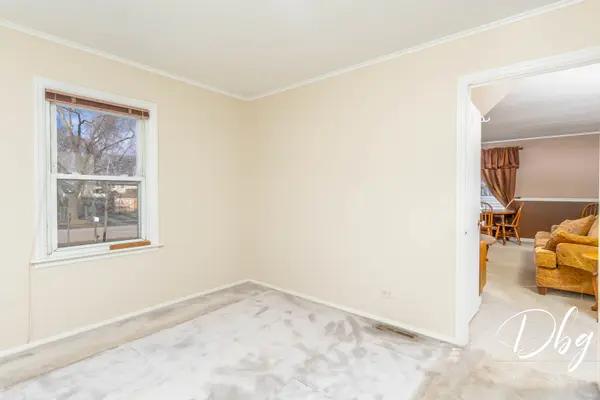 807 Buena Vista CT Round Lake Beach, IL 60073