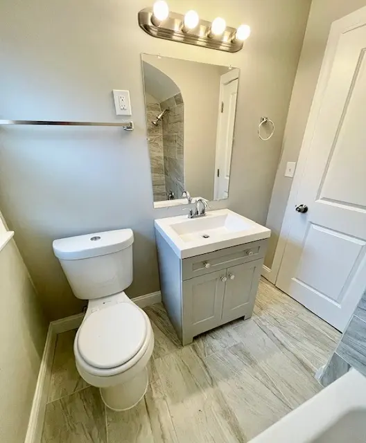 12238 S La Salle ST, Chicago, IL 60628