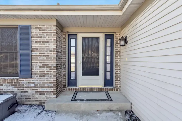 8527 N Haven CT, Rockford, IL 61108