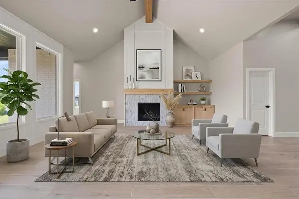 15429 Capri LN, Edmond, OK 73013