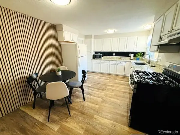 822 Geneva ST, Aurora, CO 80010
