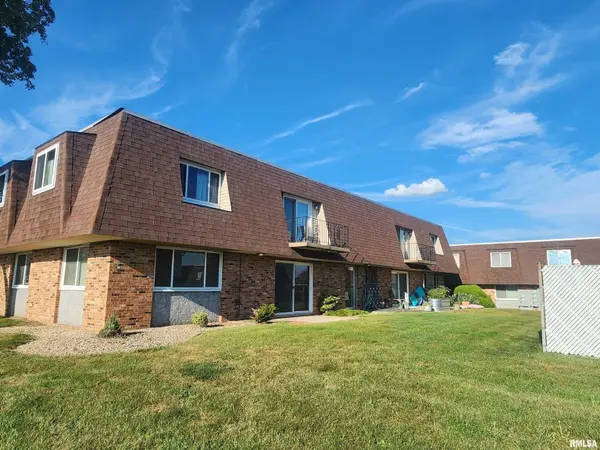 161 E QUEENWOOD RD, Morton, IL 61550