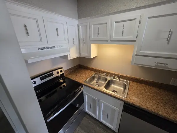 800 Anderson Lane #B6, Madison, TN 37115