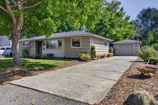 1018 N Stout Rd, Spokane, WA 99206