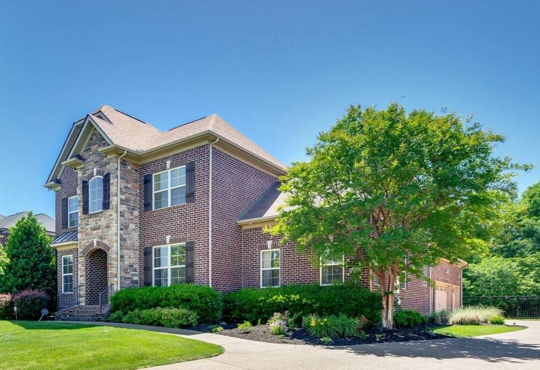 1241 Plumeria Pl, Nolensville, TN 37135