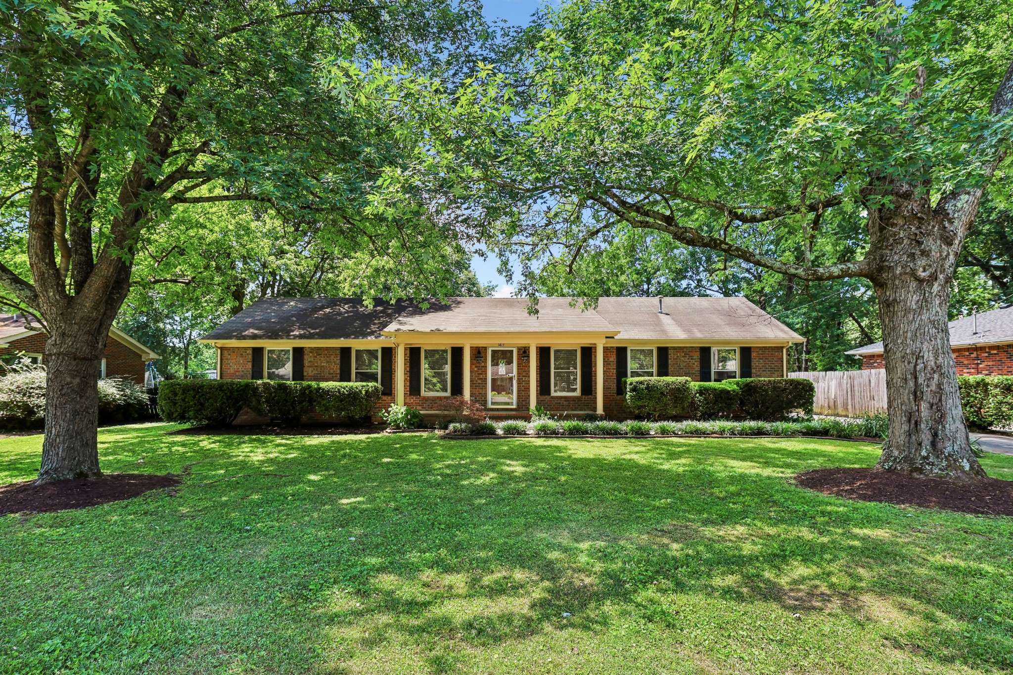 1419 Avon Rd, Murfreesboro, TN 37129