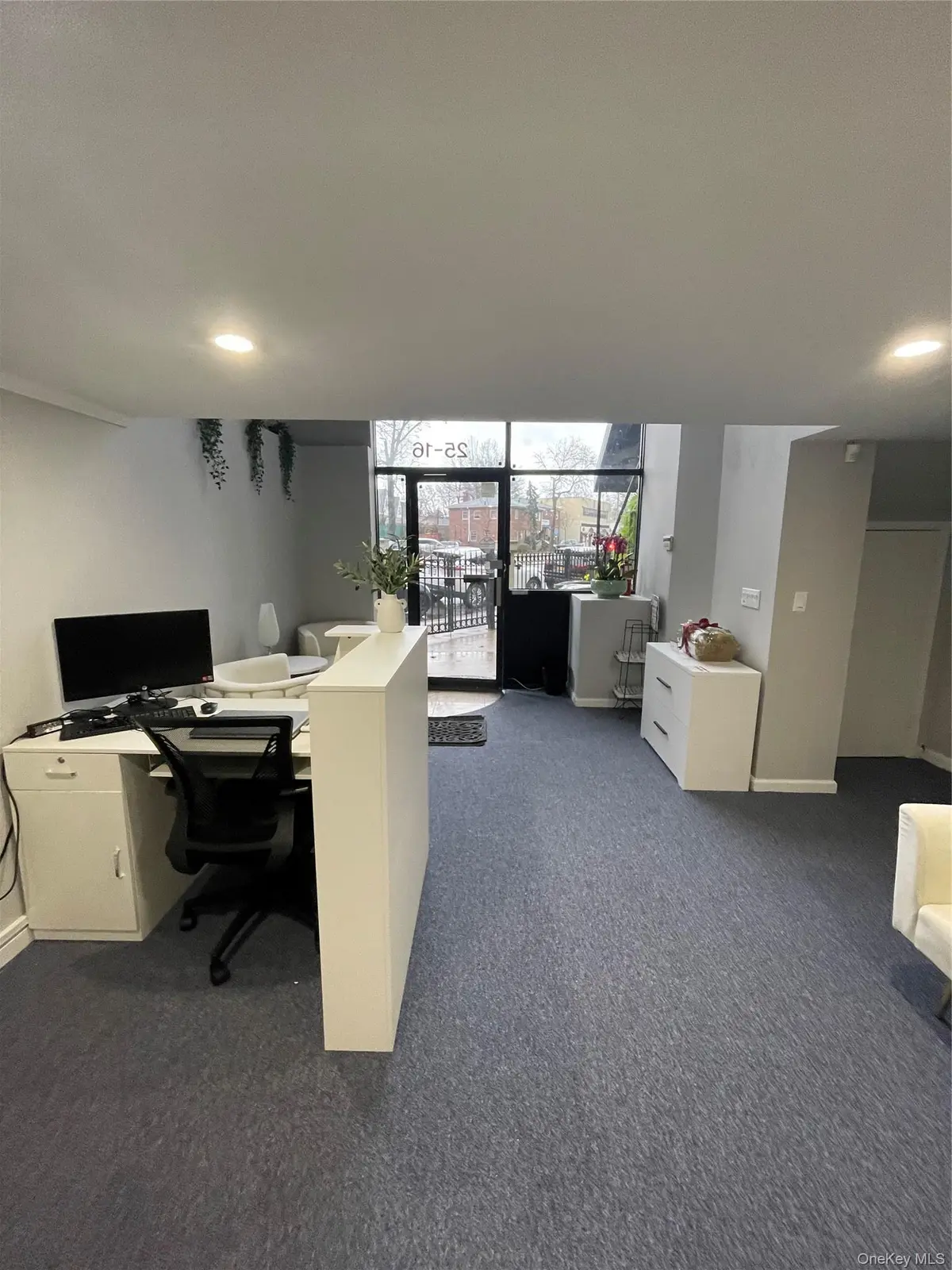2516 Francis Lewis BLVD #A, Flushing, NY 11358