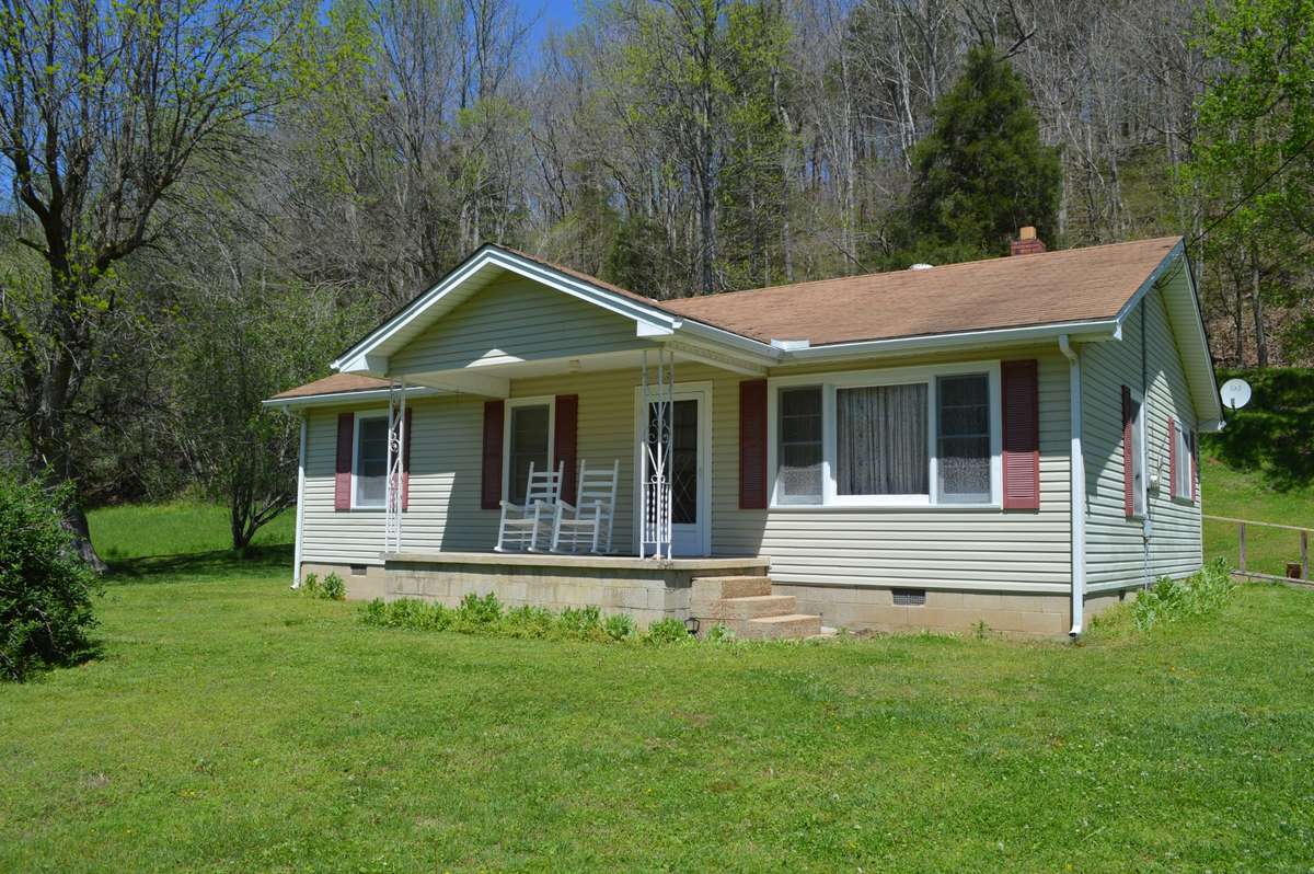 5485 Highway 412 #E, Linden, TN 37096