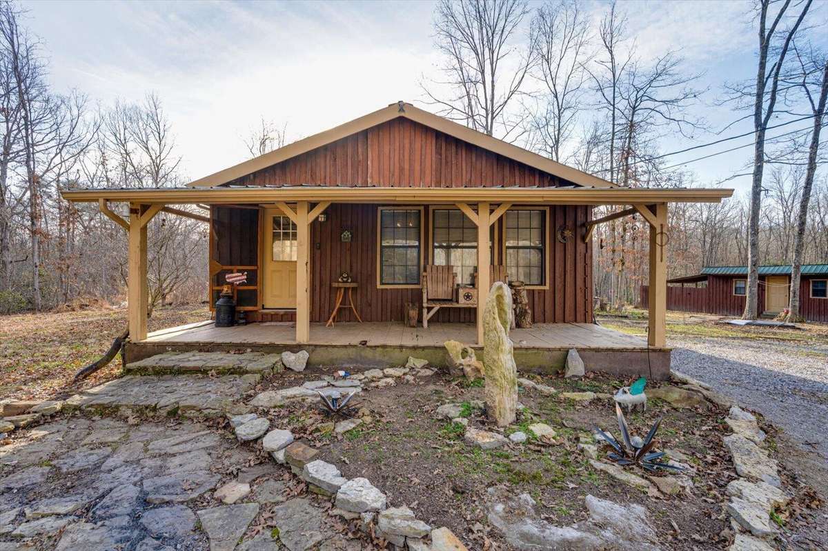 123 Powers Lane, Pikeville, TN 37367