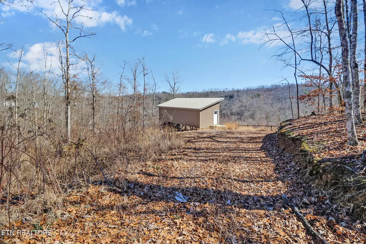 1291 Buck Lane, Crawford, TN 38554