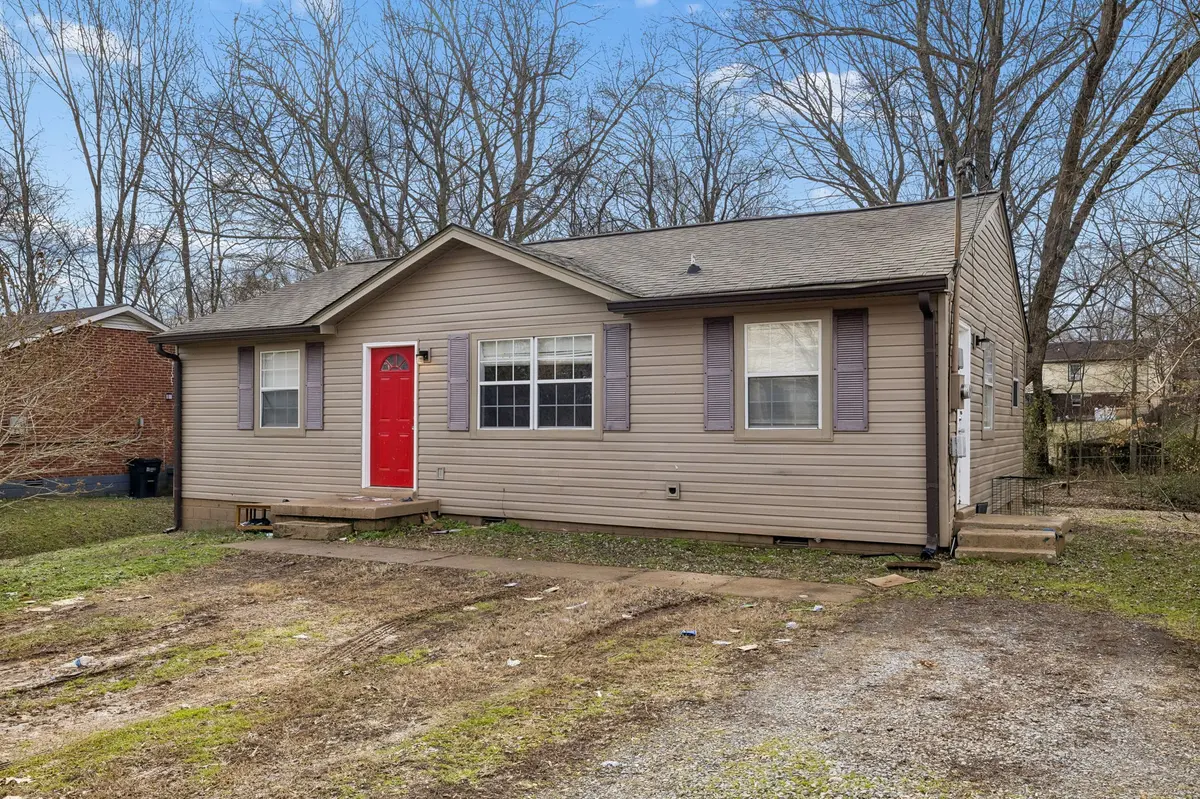1554 Cherry Tree Dr, Clarksville, TN 37042