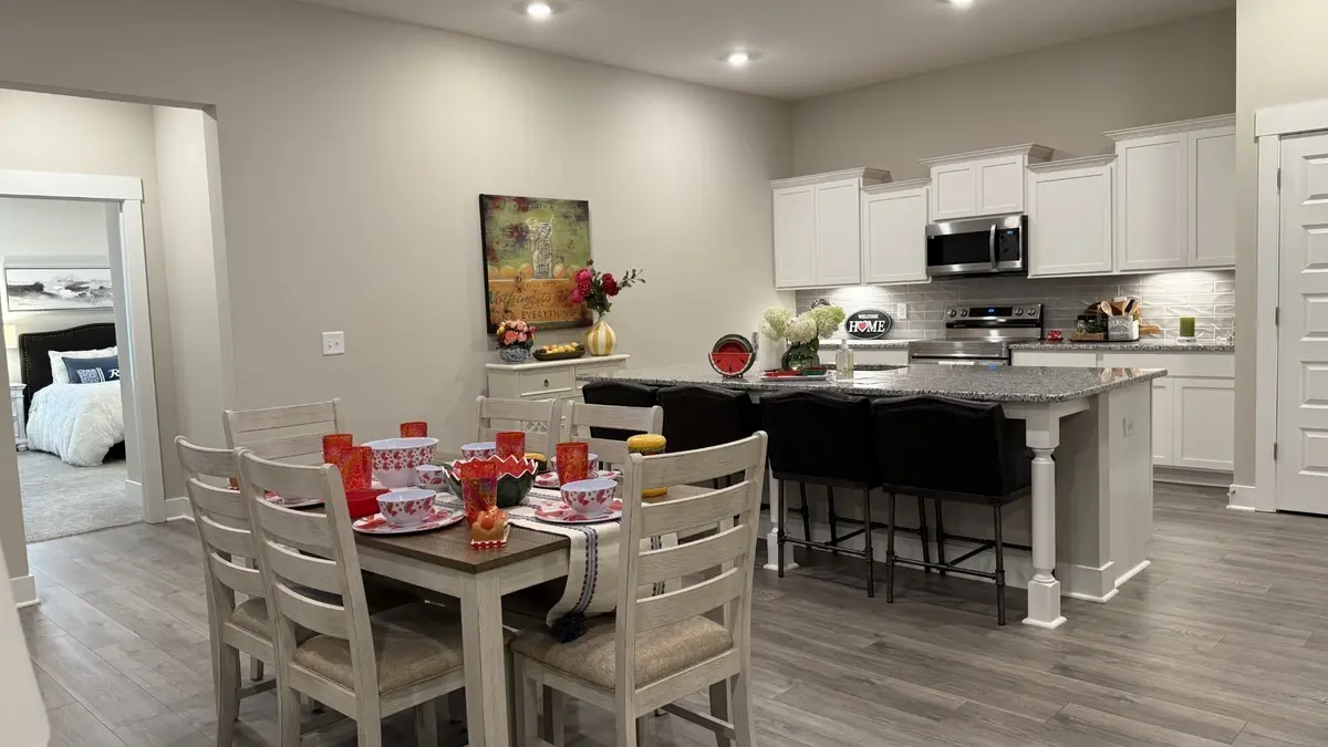 1424 Suzanne Drive, Murfreesboro, TN 37128