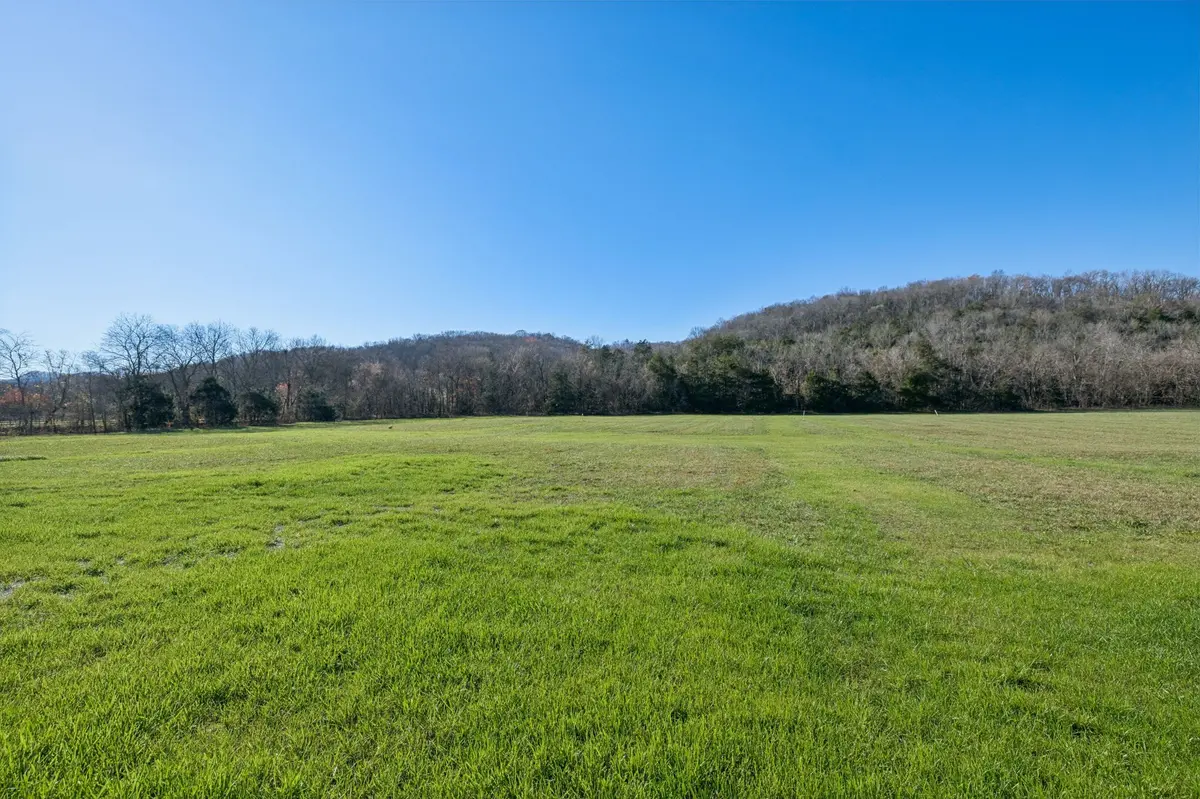 6029 Hurricane Creek Rd, Woodbury, TN 37190