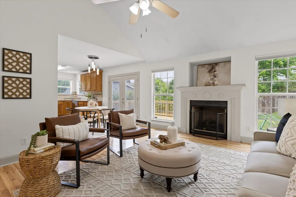 9451 Hackberry Lane, Soddy Daisy, TN 37379
