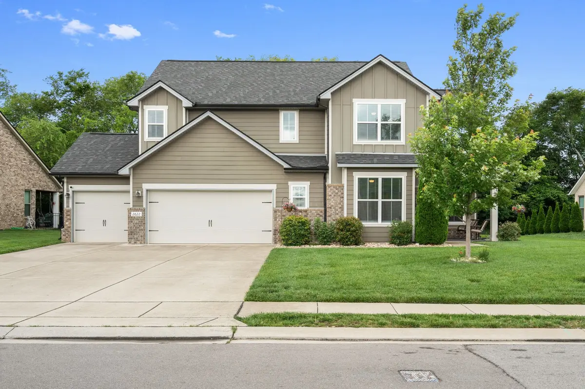 2622 Kingfisher Dr, Murfreesboro, TN 37128