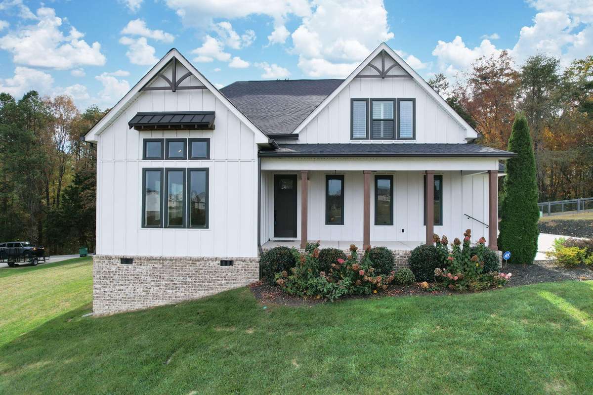 7407 Pond View, Harrison, TN 37341
